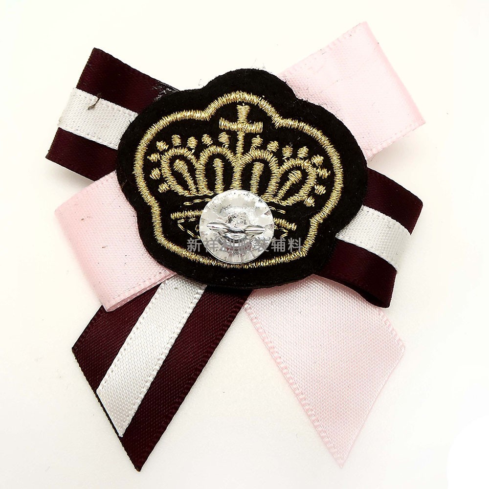 厂家批发定做特种绣花章混合立体绣卡通动物服装草莓视频污在线定制