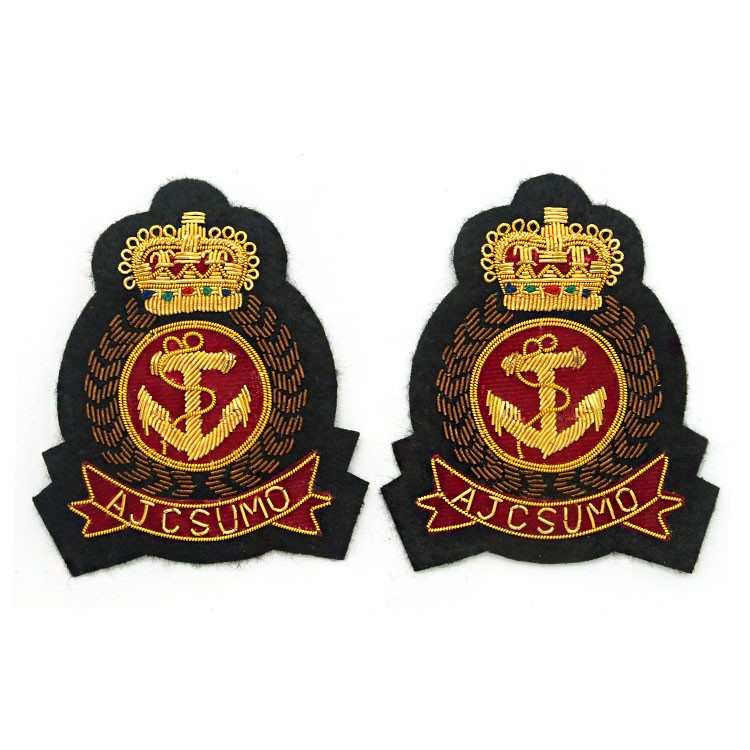 源头厂家立体印度绣新款金属丝绣花章服装箱包草莓视频污在线批发可设计